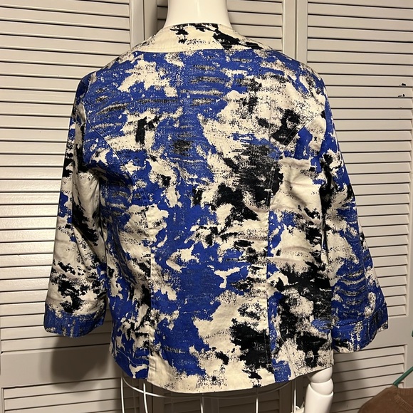 Coldwater Creek Classic Ladies Jacket size Medium (10-12) - Picture 3 of 7